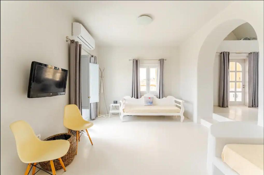 Drakkar Houses Fira  Luaran gambar