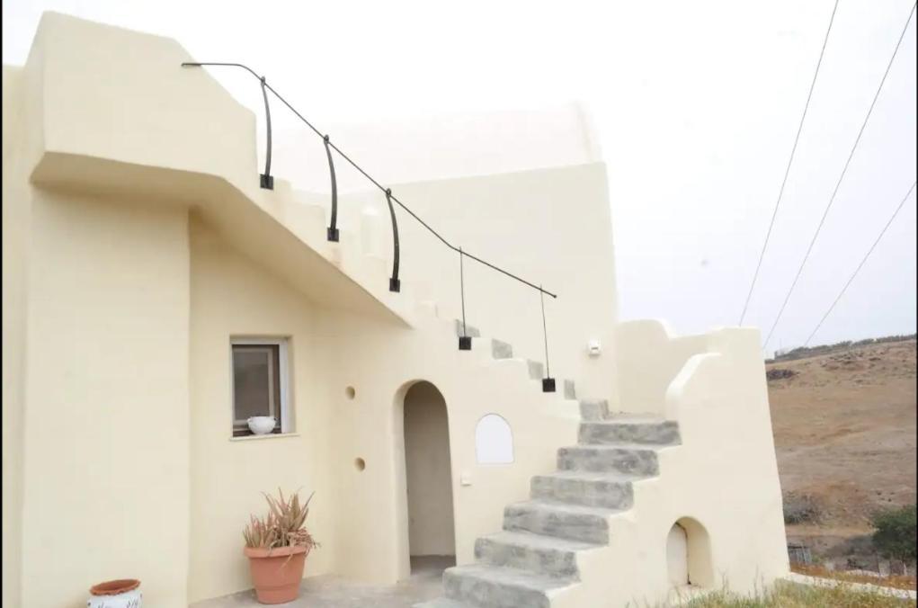Drakkar Houses Fira  Luaran gambar