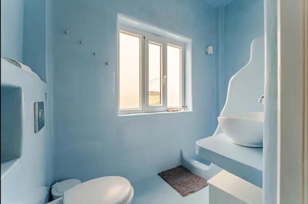 Drakkar Houses Fira  Luaran gambar